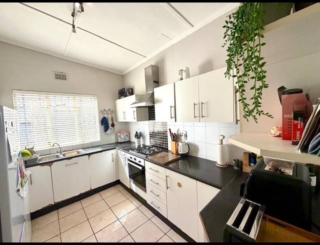 3 BEDROOM HOUSE FOR SALE IN PRESTBURY